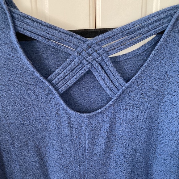 ❤️‍🔥5/20$ LILY MORGAN 💫 Women’s Blue Soft Crisscross Back Round Neck Top - Picture 6 of 9